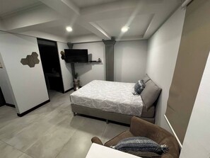 1 quarto