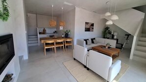 Living area - Casa Romeriko: Private Pool and Views of Ricote (Rambla)