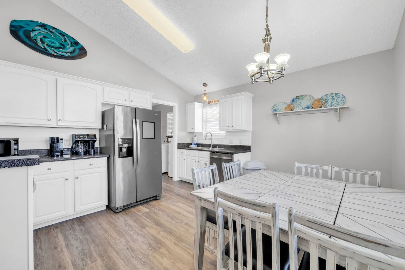 House, Multiple Beds (Seagrass Way) | Dining