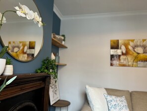 Interior - Basement Workspace • Game Room • Spacious Bedrooms • Warwick • Train Station (Warwick)