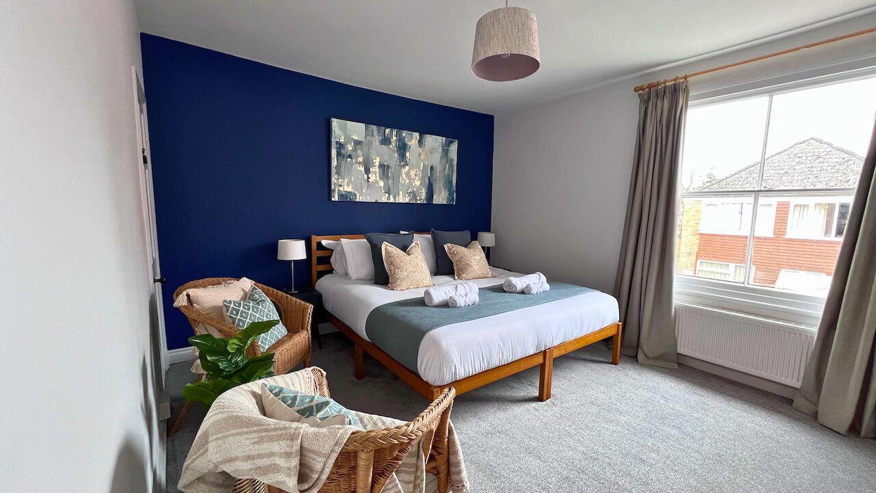 2 Schlafzimmer, Schreibtisch, Bügeleisen/Bügelbrett, kostenloses WLAN