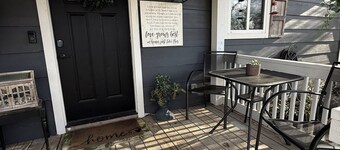 Charming 2-bedroom cottage in lovely Georgetown TX