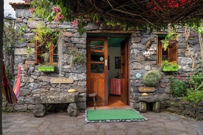 Exterior detail - Casa Belo Jardim - Studio with garden (Arco da Calheta)