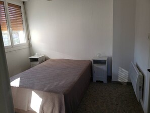 Unclassified image, 2 of 9, button - ATLANTIC residence- SUN Tower- Flat for 4 people (SOORTS HOSSEGOR)