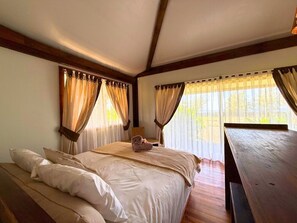 Deluxe Cabin, Patio, Garden View | Pantai