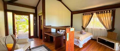 豪華小屋, 露台, 花園景