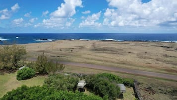 Deluxe Cabin, Patio, Garden View | Beach