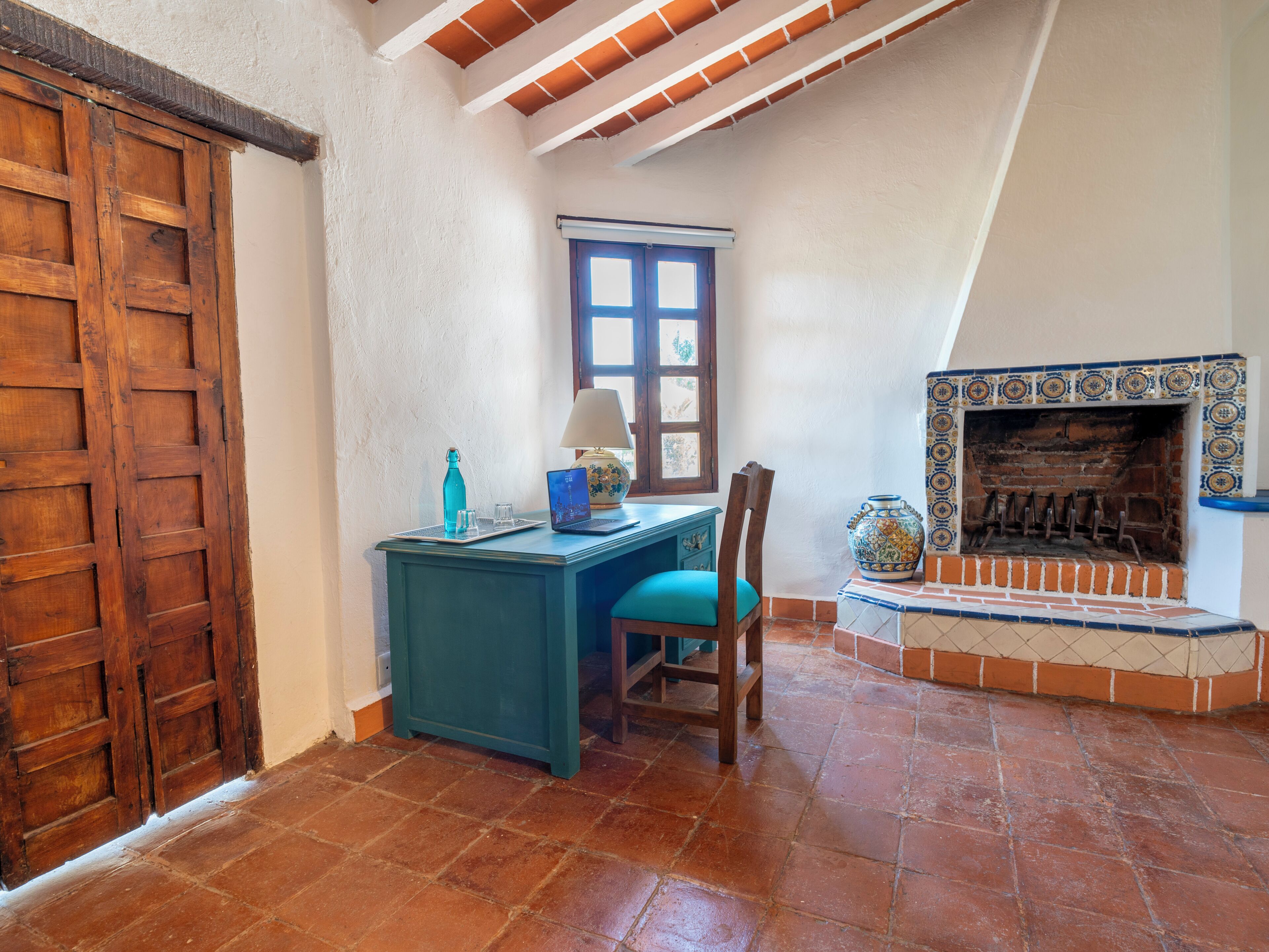 Suite Deluxe, vista a la alberca | Interior
