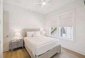 5 bedrooms, iron/ironing board, travel crib, WiFi - Willow Mist by Stay on 30a (Inlet Beach)