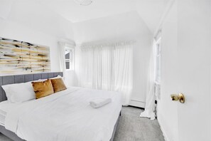 In-room safe, iron/ironing board, travel cot, free WiFi