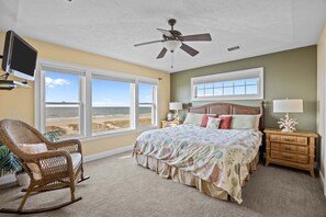 6 bedrooms, free WiFi, bed sheets - Seaside Sanctuary: Oceanfront, Views (Holden Beach)
