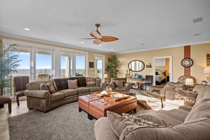 Living area - Seaside Sanctuary: Oceanfront, Views (Holden Beach)