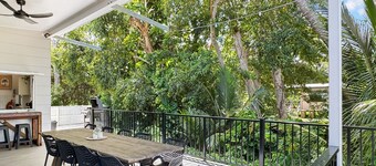 Tropic 21 -  Beautifully built tropical home