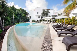 Pool - Cozy 1BR Condo in TAO Akumal w/ Terrace (Akumal)