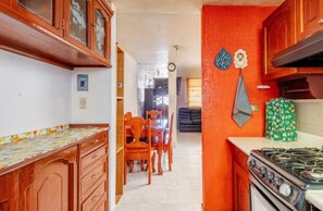 Private kitchen - Momoxpan House (Cuautlancingo)