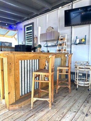 Bar (en la propiedad)