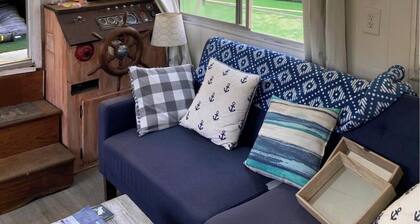 Peaceful , nature-focused mountain escape, Relax at 'Gunny’s Anchor Murphy, NC.