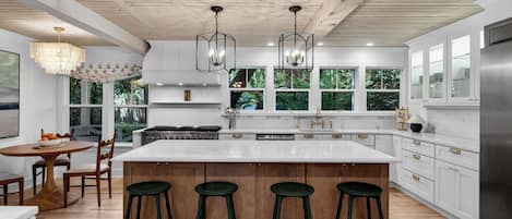 Maison (5 Bedrooms) | Intérieur