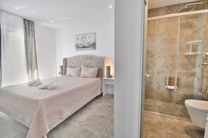 Shower, hair dryer, towels - Villa Canfanaro 1 near Rovinj by Istrabook (Kanfanar)