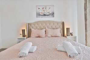 Internet, bed sheets - Villa Canfanaro Holiday Complex für 12 Personen  by Istrabook (Kanfanar)