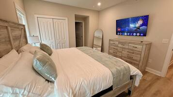 3 Schlafzimmer, Zimmersafe, Bügeleisen/Bügelbrett, kostenloses WLAN