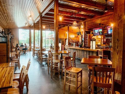 Stable Craft Brewing & Cidery