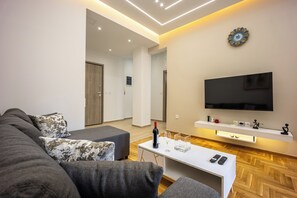 Living area - Artemis Modern Apartment II (Athina)