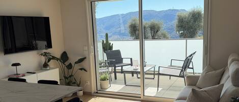 リビング エリア