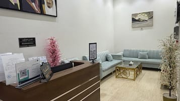 Apartament, servei de neteja | Vestíbul