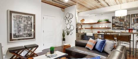 TV, offices