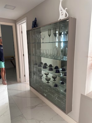 Interior - 2-bedroom apartment - excellent location, just 2 km from Shopping da Bahia. (Salvador)