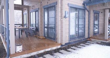 Three-bedroom cottage in charming Yoichi