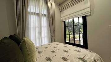 Comfort villa, uitzicht op rivier