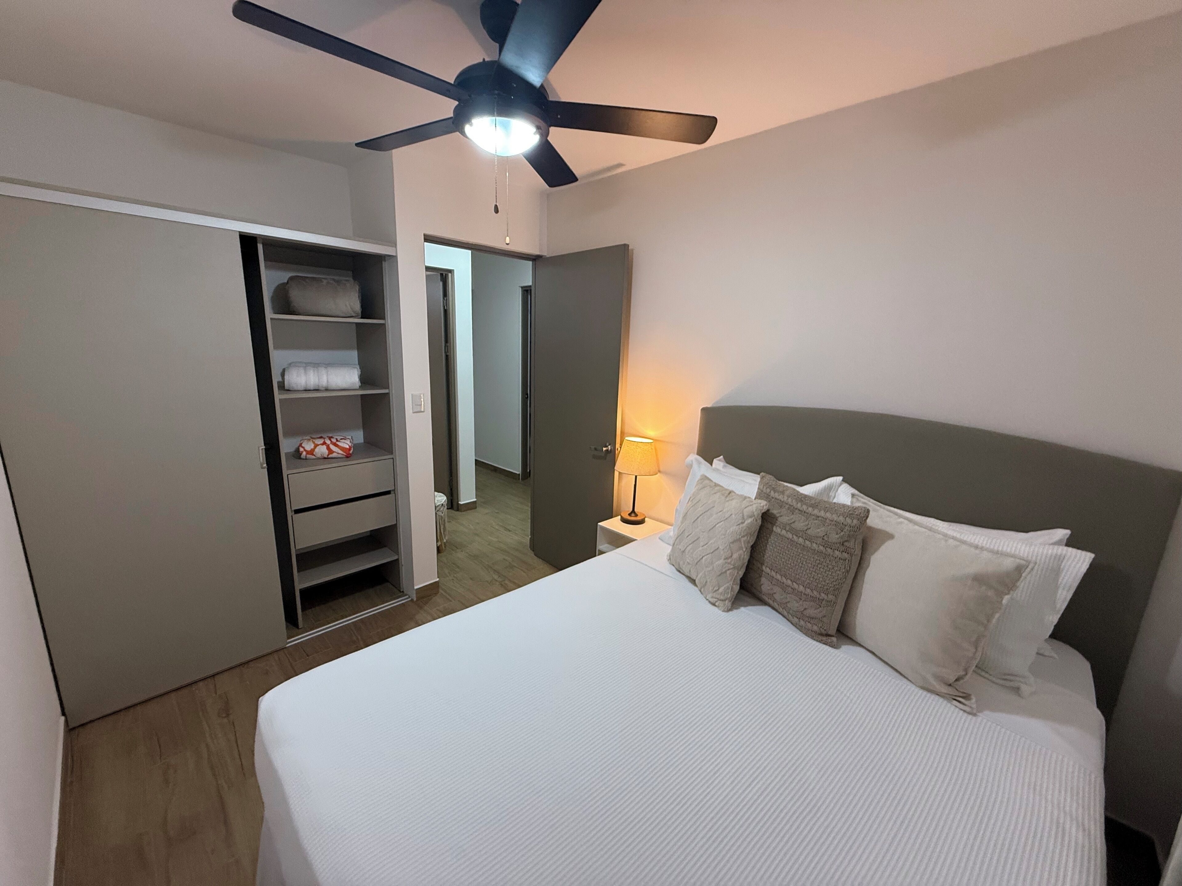 Iron/ironing board, WiFi, bed sheets