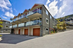 Exterior - Smart Studio Stay | Great Value Location (Queenstown)