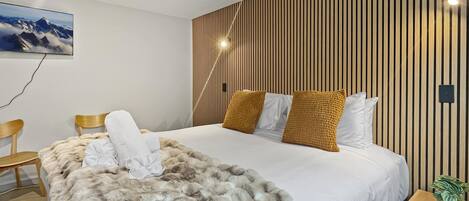 1 quarto, ferros/tábuas de passar roupa, Wi-Fi, roupa de cama