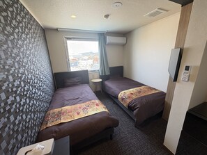 Basic Twin Room, City View - Peace INN Masuda-ekikita (Masuda)