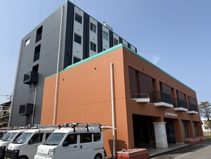 Exterior - Peace INN Masuda-ekikita (Masuda)