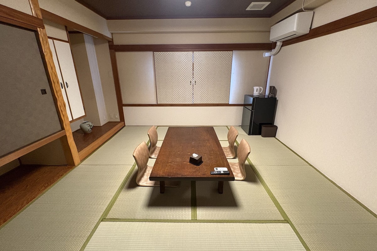 Quadruple Room, City View