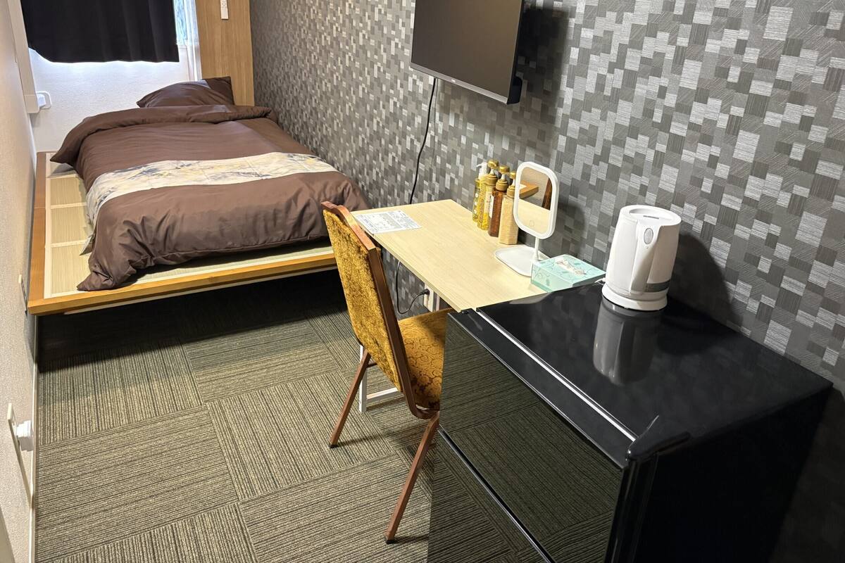 베이직 싱글룸, 시내 전망