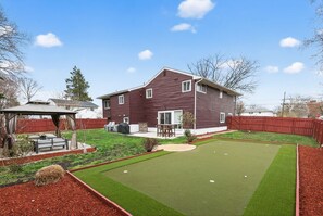 Exterior - Spacious 4-bedroom house with game room in tranquil Cherry Hill Township! (Cherry Hill Township)