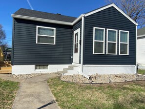 Exterior detail - Centrally located newly renovated 2  bungalow in Lafayette. (Lafayette)