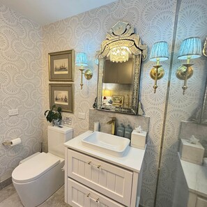 Unclassified image, 5 of 20, button - Luxury Cosy 2 Beds Near Train shops & Nature (Macleod)
