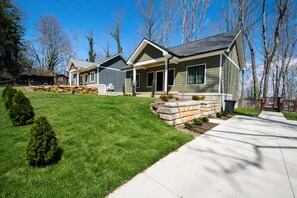 Exterior - Hendersonville Duplex | Sleeps 8 | Free Tix (Hendersonville)