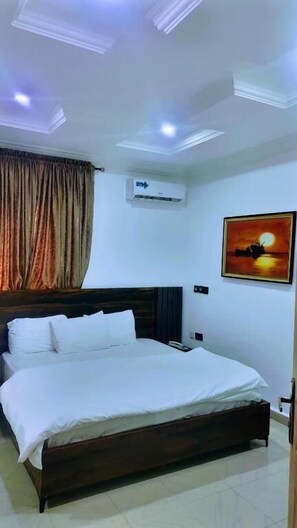 Room - Skenyo Hotel & Apartment (Abuja)