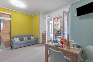 TV - La Genzianella, Andora, Italy (Andora)
