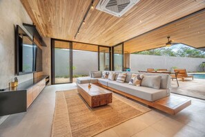 TV, offices - Architect-Designed Villa Pool & Chef's Kitchen (Playa Grande)