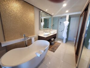 Bathroom - Luxury 1 1BR + Sofa Bed with 2 Full Baths at Villa La Valencia at Playa Del Oro (San José del Cabo)