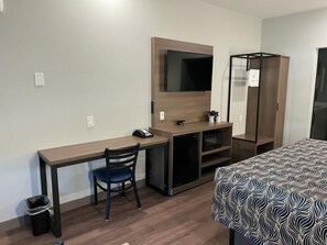 Deluxe Single Room - Palace Inn Blue Laura Koppe Rd (Houston)