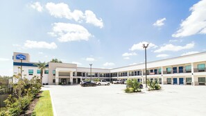 Exterior - Palace Inn Blue Laura Koppe Rd (Houston)